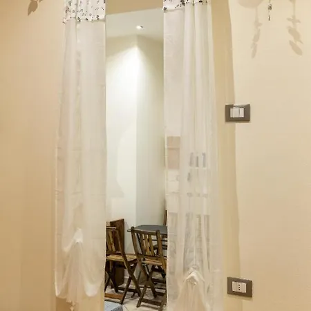 Apartamento A Due Passi Da Piazza S Stefano By Wonderful Italy *