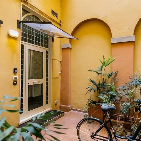 A Due Passi Da Piazza S Stefano By Wonderful Italy
