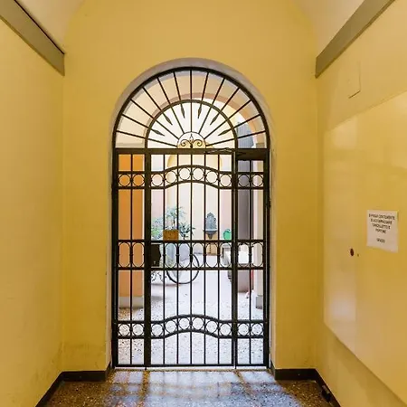 A Due Passi Da Piazza S Stefano By Wonderful Italy Bologna